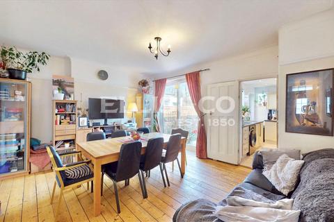 3 bedroom terraced house for sale, Swinderby Road, Wembley, HA0