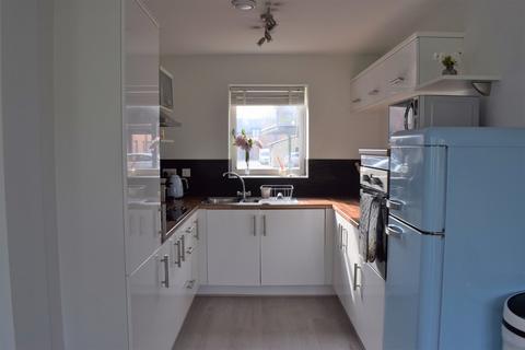 2 bedroom apartment for sale - Knostrop Quay, H2010