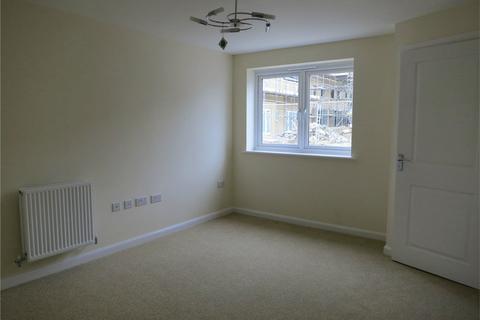 2 bedroom end of terrace house to rent, Donns Close, Patchway, Bristol, South Gloucestershire, BS34