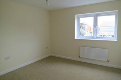 2 bedroom end of terrace house to rent, Donns Close, Patchway, Bristol, South Gloucestershire, BS34