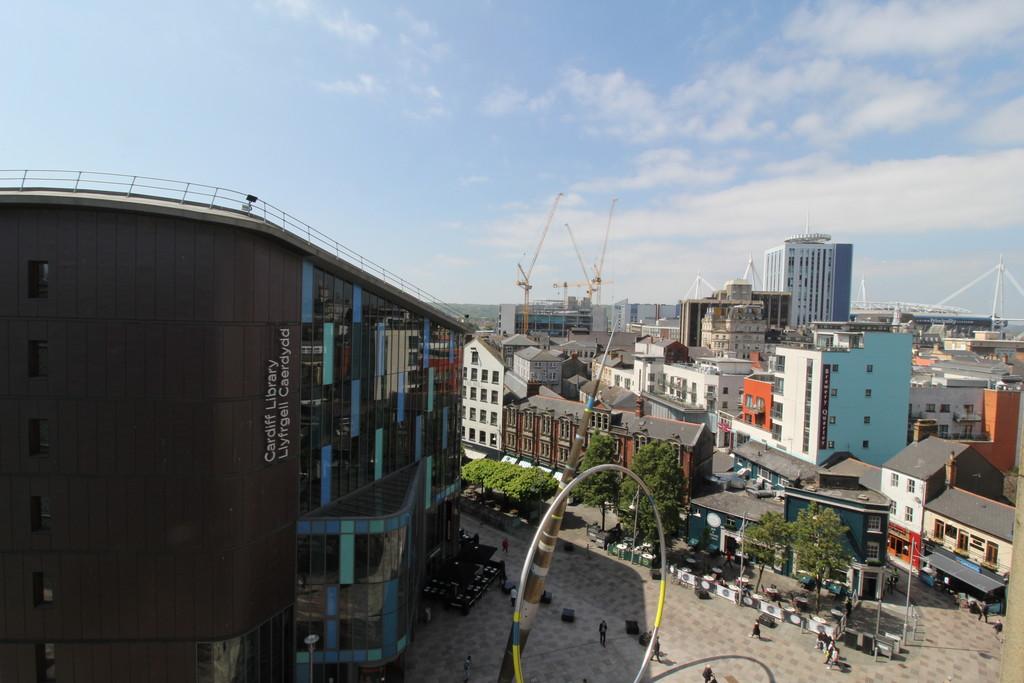 Hayes Apartments The City Centre 2 Bed Apartment 285 000 Image 1 Of 12
