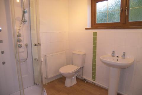 3 bedroom terraced house to rent, Abergwernffrwd Row, Port Talbot SA12