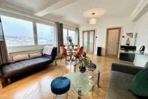 undefined, Metropole Court, Kings Road, Brighton