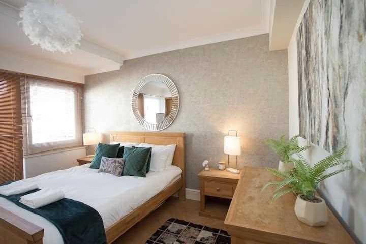 Apartment in Brighton - More