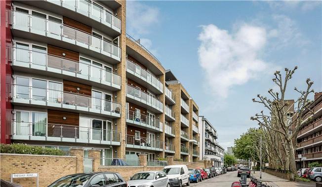 Viridian Apartments 75 Battersea Park Road Vauxhall London Sw8 Image 1 Of 10 Picture No 11
