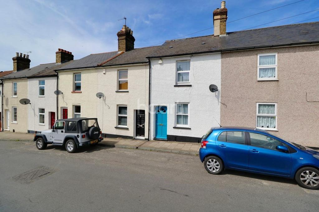 Hearns Road, Orpington 2 bed terraced house £275,000