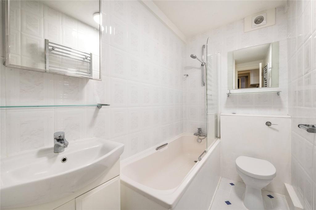 Apartment in London - More