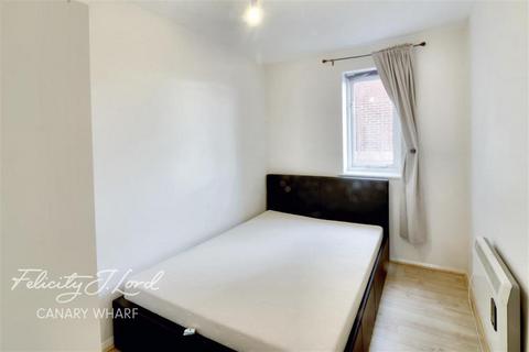 2 bedroom flat to rent, Telegraph Place, E14