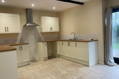 3 bedroom cottage to rent, Coombes, Nr. Lancing