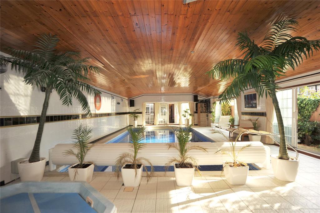 Image Pool Room Image Pool Room