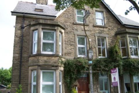 1 bedroom apartment to rent, Silverlands, Buxton SK17