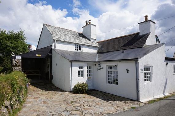 Business For Sale Wesley Way Trewint Launceston 2 Bed Cottage