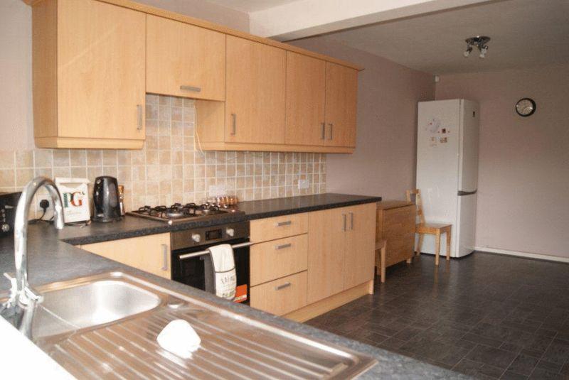 Glencoe, Killingworth, Newcastle Upon Tyne 3 bed semidetached house