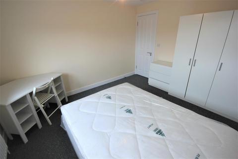 7 bedroom house share to rent, Selmeston Place, Brighton