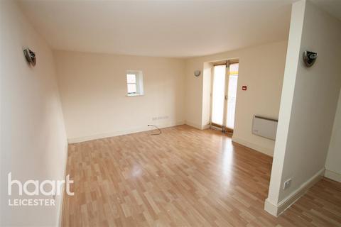 2 bedroom flat to rent, St. Nicholas Apartments, Fosse Road North