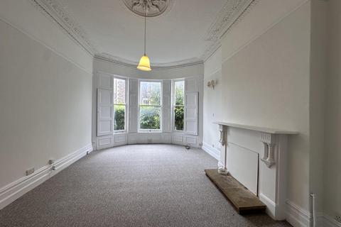 2 bedroom flat to rent, Whatley Road, Clifton
