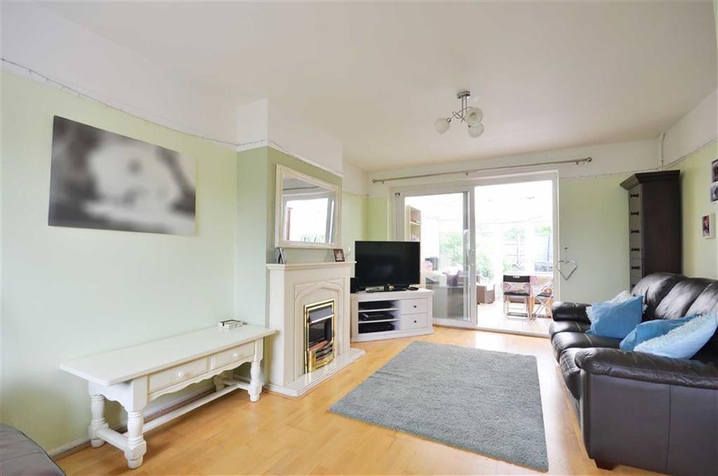 The Fairway, Abbots Langley, Hertfordshire 3 bed terraced house £390,000