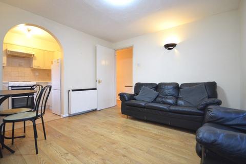 1 bedroom flat to rent, Curtis Drive, London W3 6YL