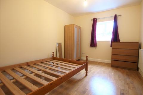 2 bedroom flat to rent, Hornsey Road, Islington, N7