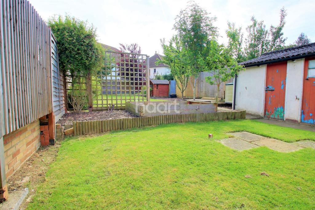 Oxford Road, Maidstone, ME15 3 bed semidetached house £250,000