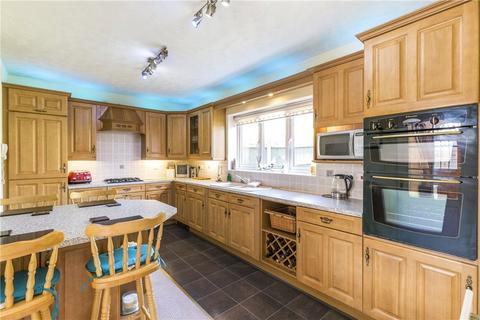 4 bedroom detached house for sale, Nightingale Walk, Gilstead, Bingley, West Yorkshire, BD16