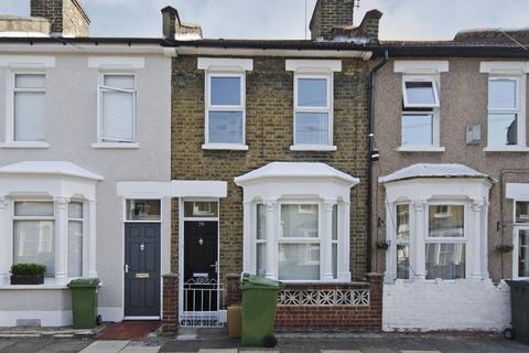 2 bedroom terraced house to rent, Vernon Road, London, E15