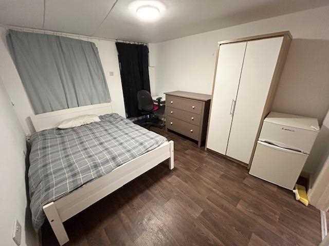 Main Picture