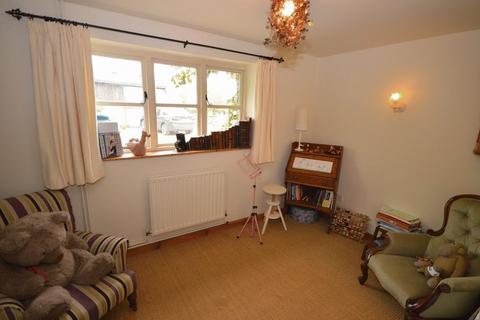 5 bedroom house to rent, Llanddewi Rhydderch, Abergavenny