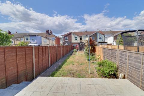 Church Road, Woolston