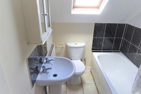 2 bedroom flat to rent, Spencer Place, Leeds LS7