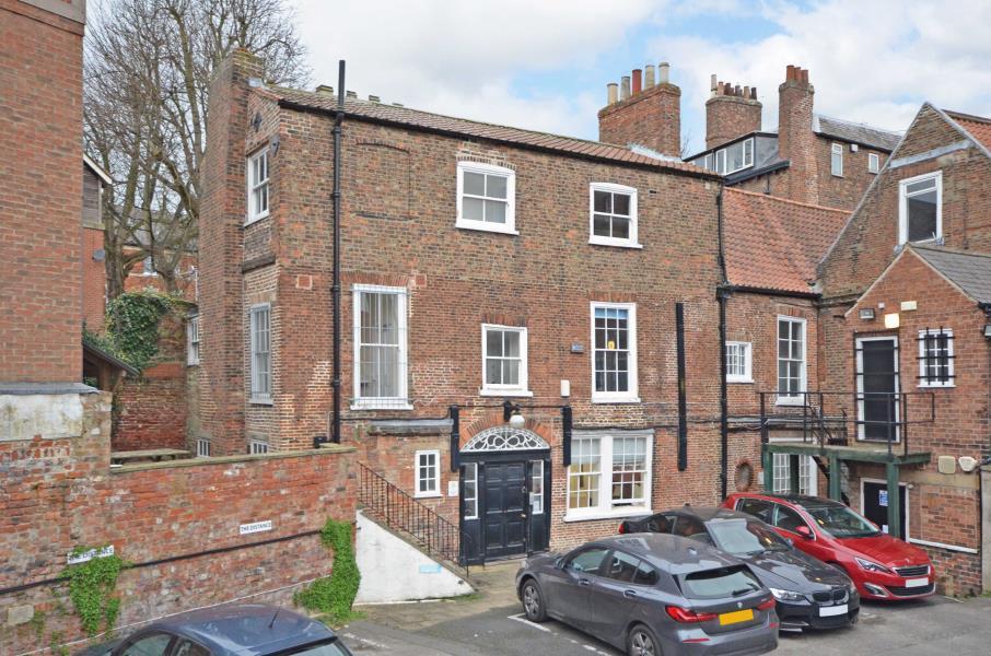 MICKLEGATE, YORK, YO1 6JH 1 bed apartment £725 pcm (£167 pw)