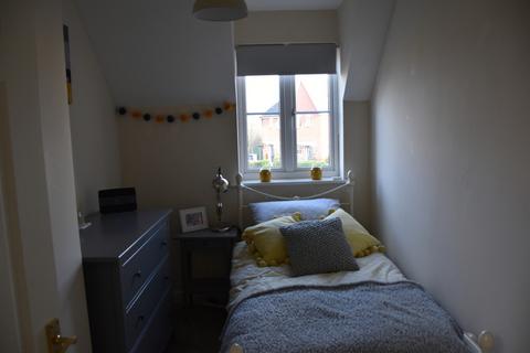 2 bedroom mews to rent, Skylark Close, Bury St. Edmunds