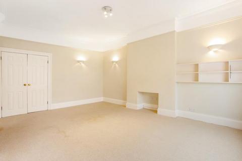 2 bedroom flat to rent, Warrington Crescent, W9