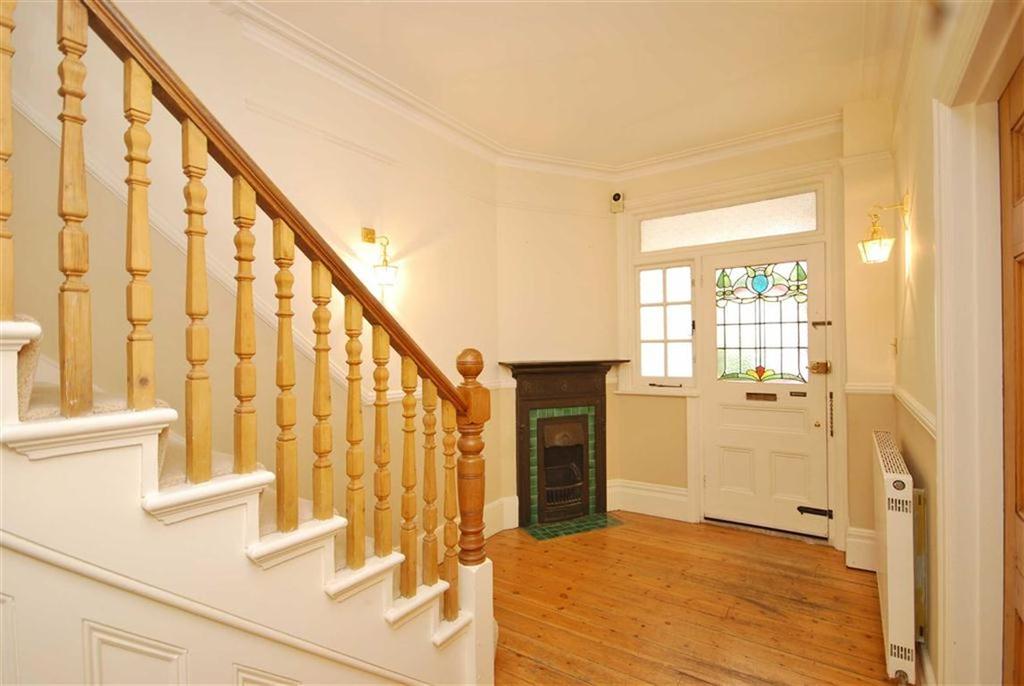 Bolton Gardens, Teddington, Greater London 5 bed semidetached house