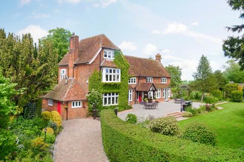 6 bedroom detached house for sale, High Street, Whitchurch, Buckinghamshire, HP22