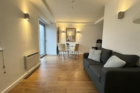 1 bedroom apartment to rent, Basilica, Leeds City Centre