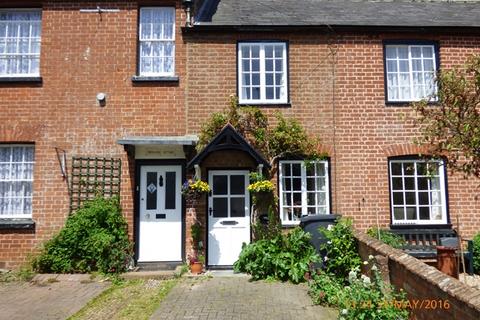 undefined, Lympstone - Spacious and beautifully presented quaint character cottage