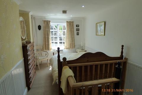 undefined, Lympstone - Spacious and beautifully presented quaint character cottage