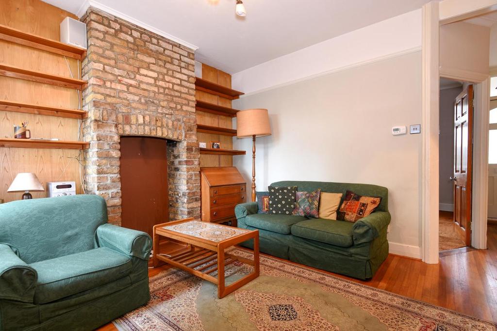 Magnolia Road, Chiswick, W4 2 bed terraced house £799,950