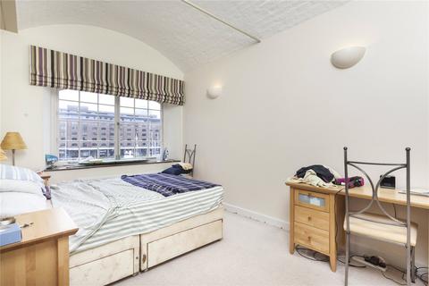 1 bedroom flat to rent, Ivory House, East Smithfield, London