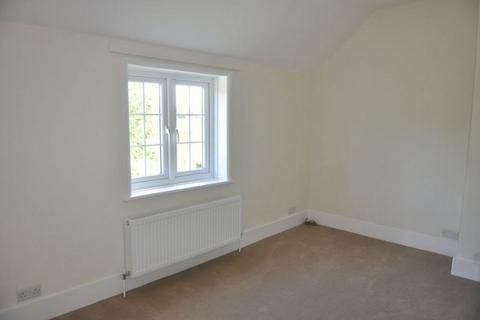 3 bedroom cottage to rent, Wisborough Green, West Sussex