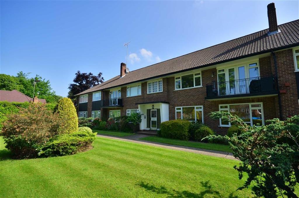 Bromet Close, Watford, Hertfordshire 2 bed apartment £375,000