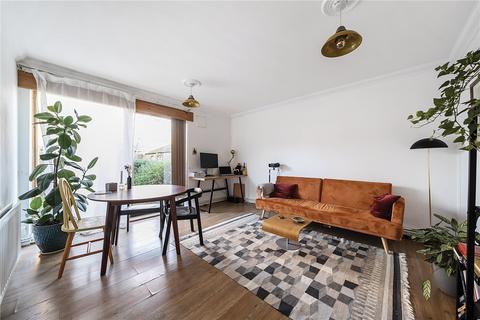 46 Thorburn Square, London, SE1 5QL