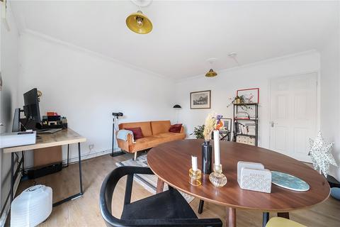 46 Thorburn Square, London, SE1 5QL
