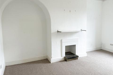 4 bedroom penthouse to rent, Upper George Street, Springwood, Huddersfield, HD1