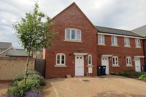 3 bedroom end of terrace house to rent, Furrowfields, Cambs PE19