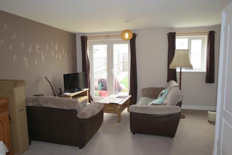 3 bedroom end of terrace house to rent, Furrowfields, Cambs PE19