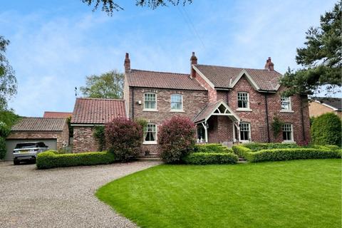 6 bedroom detached house for sale, The Green, Seamer, North Yorkshire