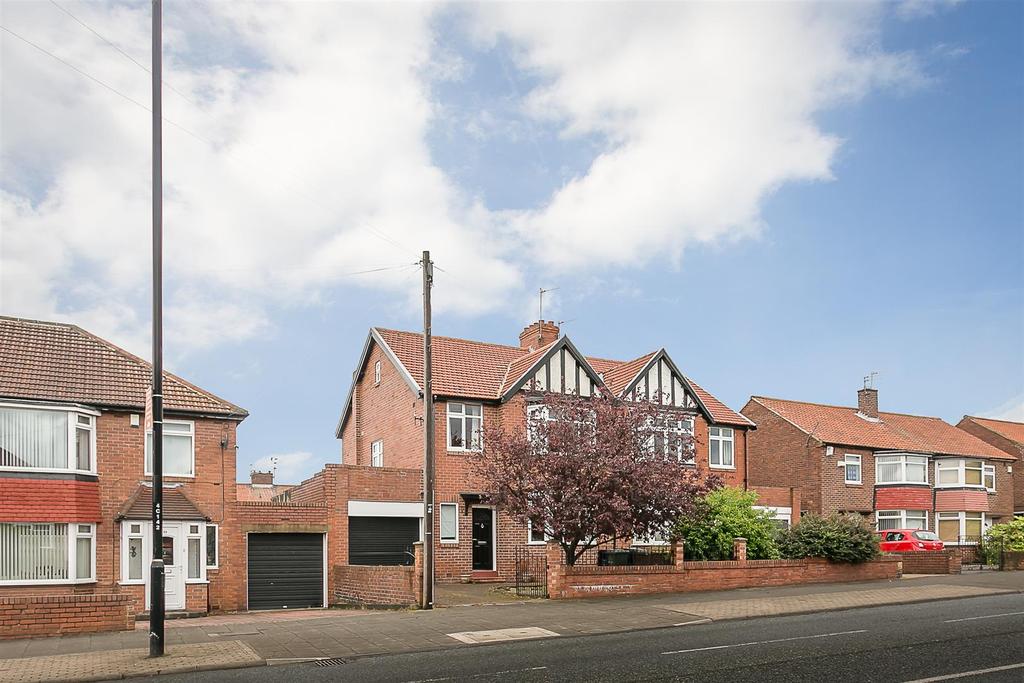 Church Avenue, Gosforth, Newcastle upon Tyne 3 bed semidetached house £300,000
