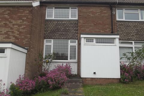 2 bedroom terraced house to rent, Heathcroft Bank, Leeds LS11